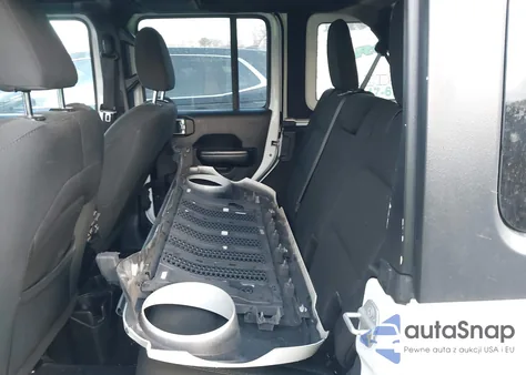 2018 Jeep Wrangler Unlimited Sport S 4X4 from USA, damaged, VIN 1C4HJXDG9JW284484